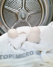 Load image into Gallery viewer, Dryer Balls