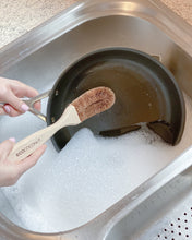 Load image into Gallery viewer, Cleaning Brush