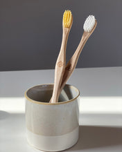 Load image into Gallery viewer, Toothbrushes